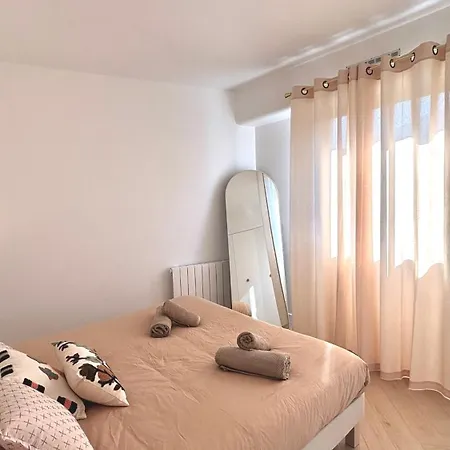 Aronys - 2 Parking & Vue